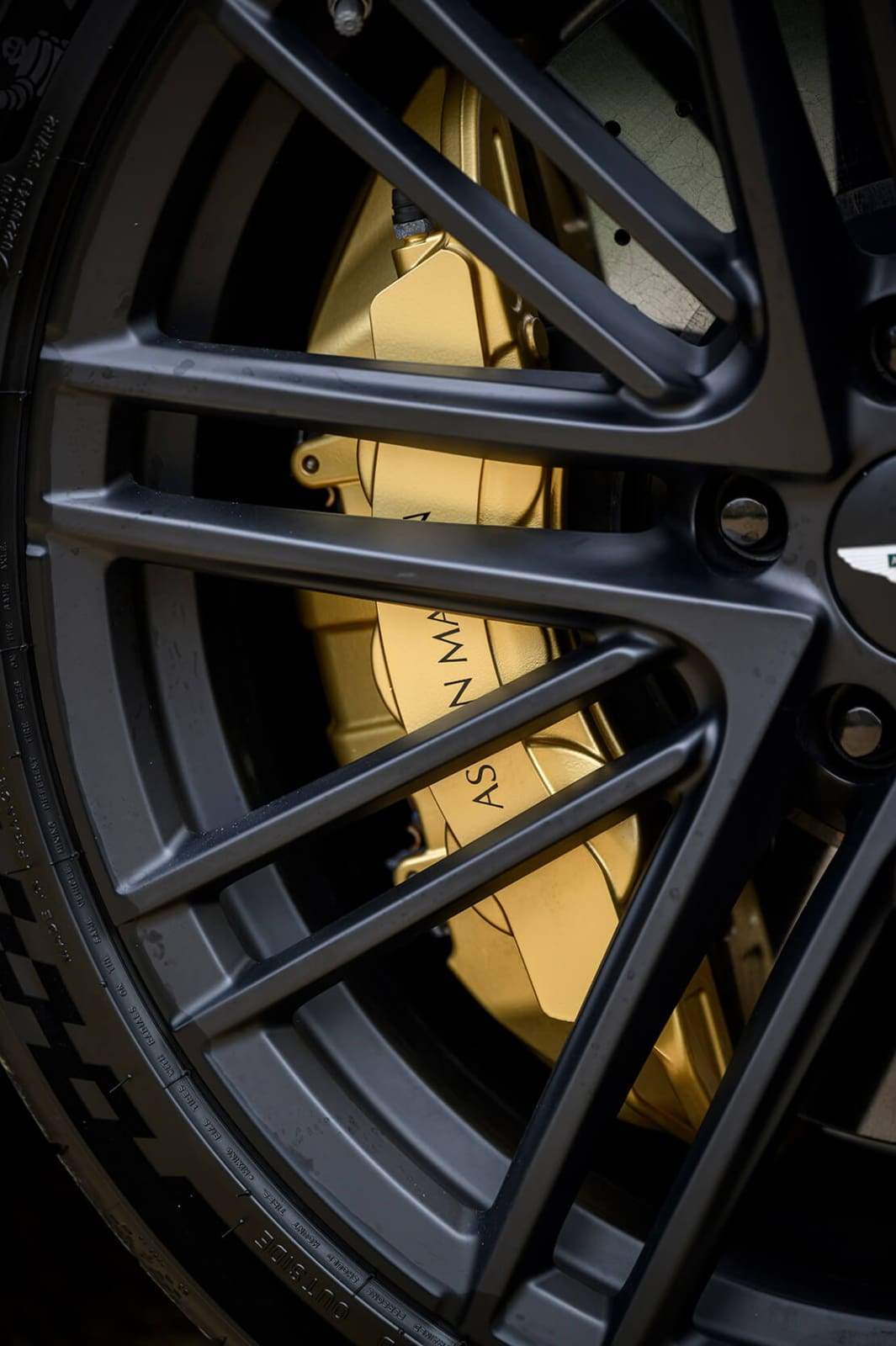 Aston Martin Db12 Volante Wheel