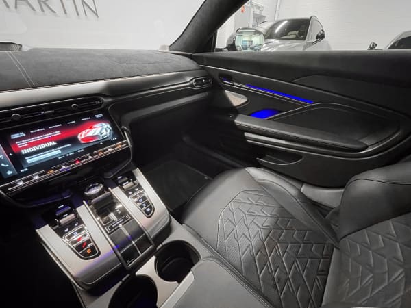 Vanquish 11