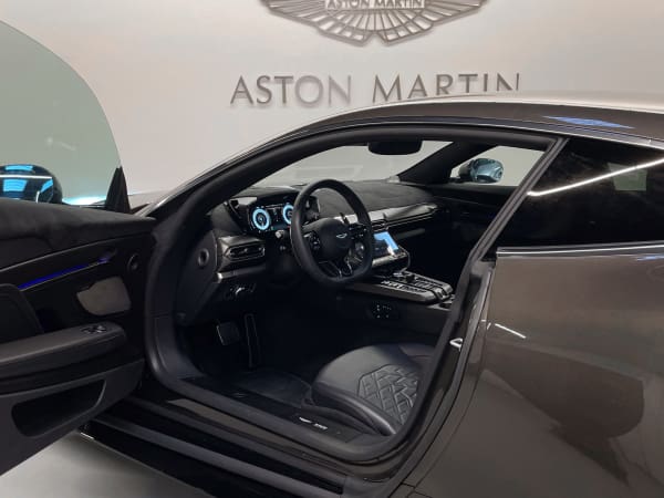 Vanquish 28