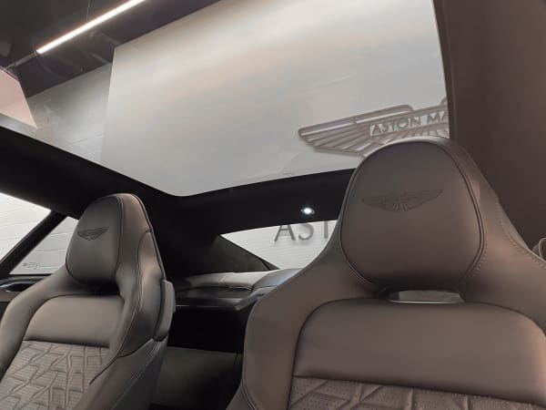 Vanquish 33