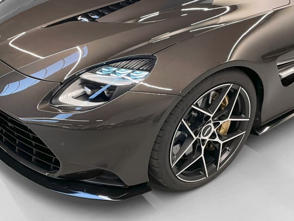 Vanquish 53