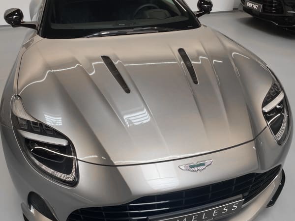 Db12 01