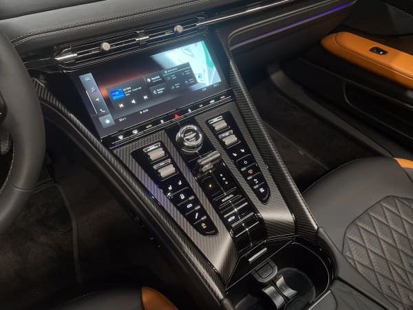 Db12 03