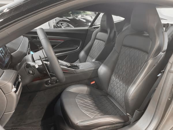 Db12 16