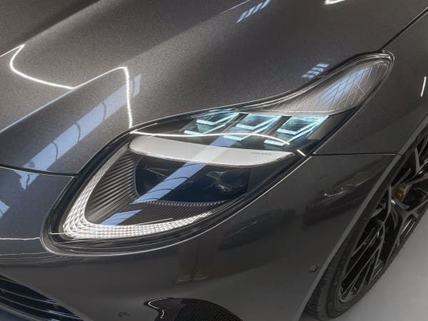 Db12 22