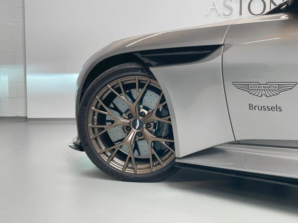 Db12 27