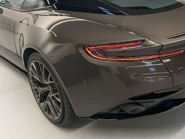 Db12 35