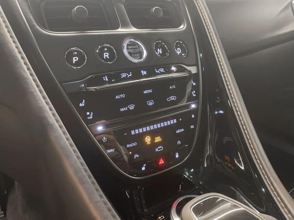 Dbs Volante 03
