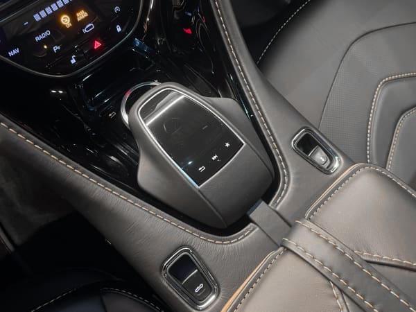 Dbs Volante 04