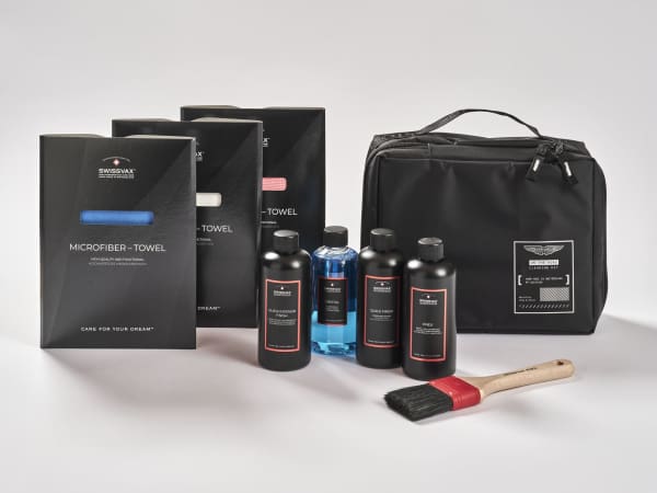 On The Road Cleaning Kit