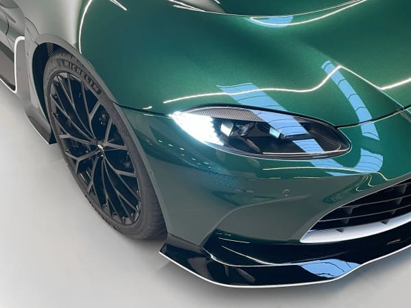 V12 30