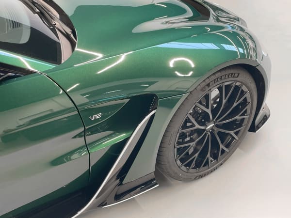 V12 41