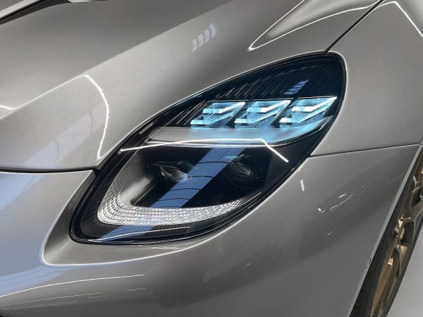 Vanquish 02 1737125889