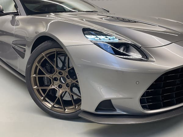 Vanquish 28 1737125911