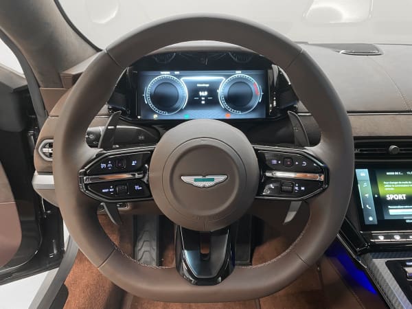 Vantage 04