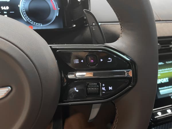 Vantage 06