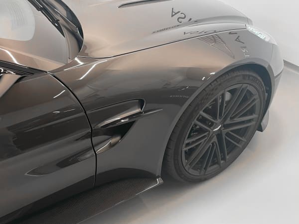 Vantage 09