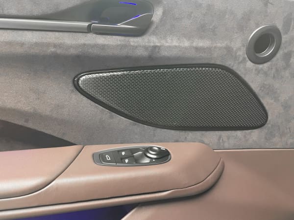 Vantage 12