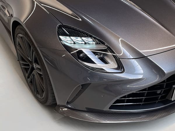 Vantage 12 1741252682