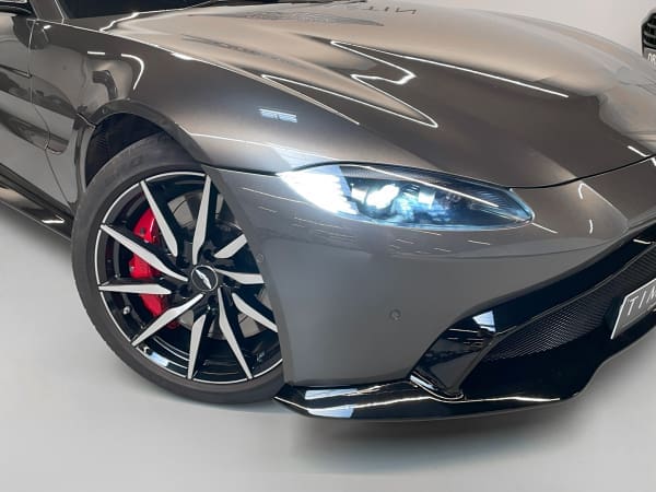 Vantage 36