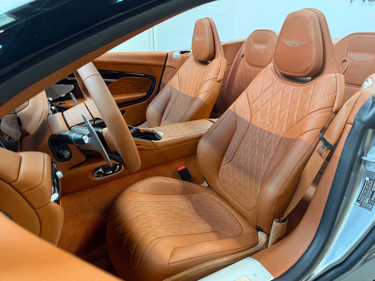 Db11 08
