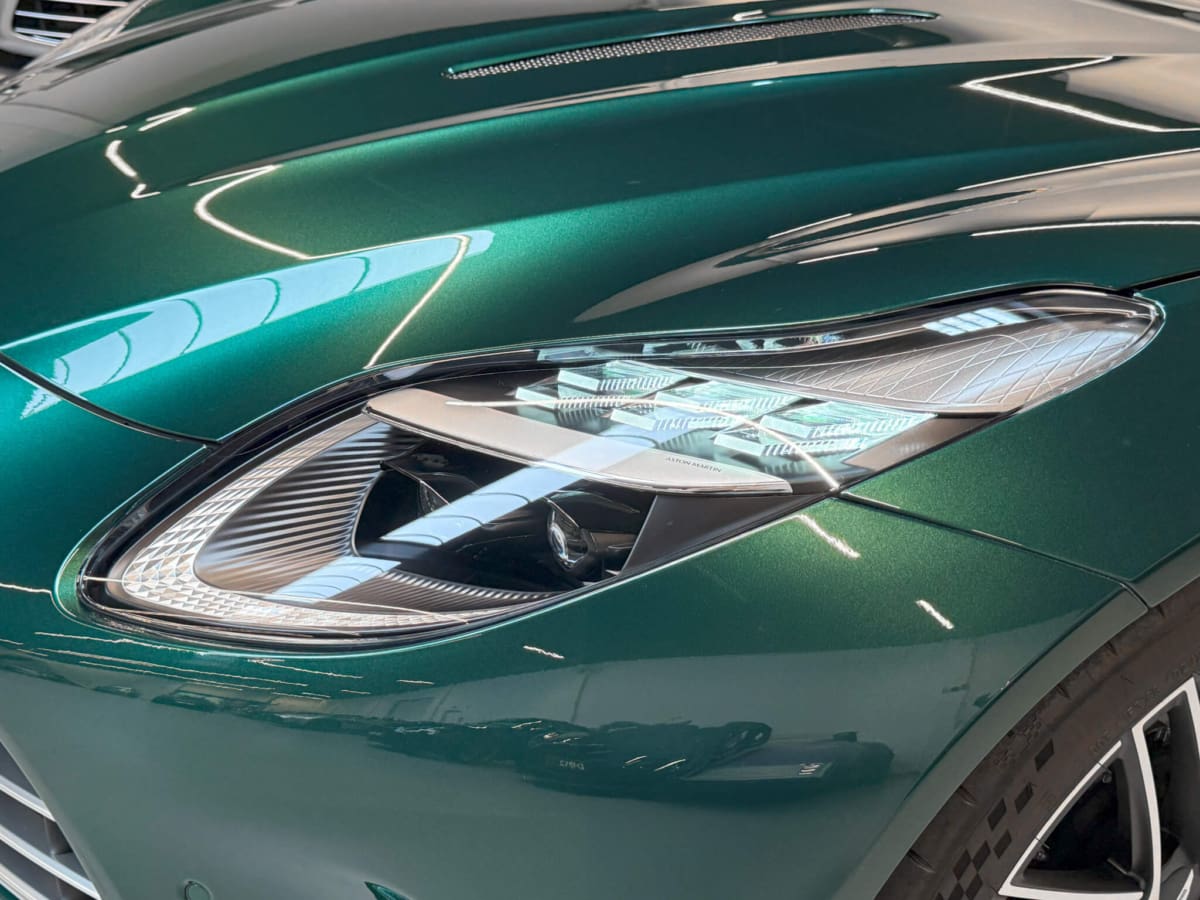 Db11 24