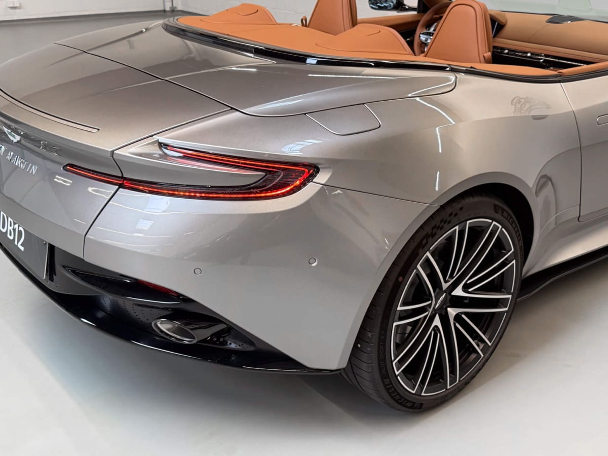 Db11 26