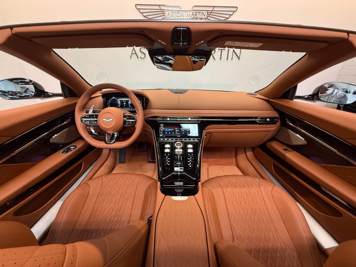Db11 32