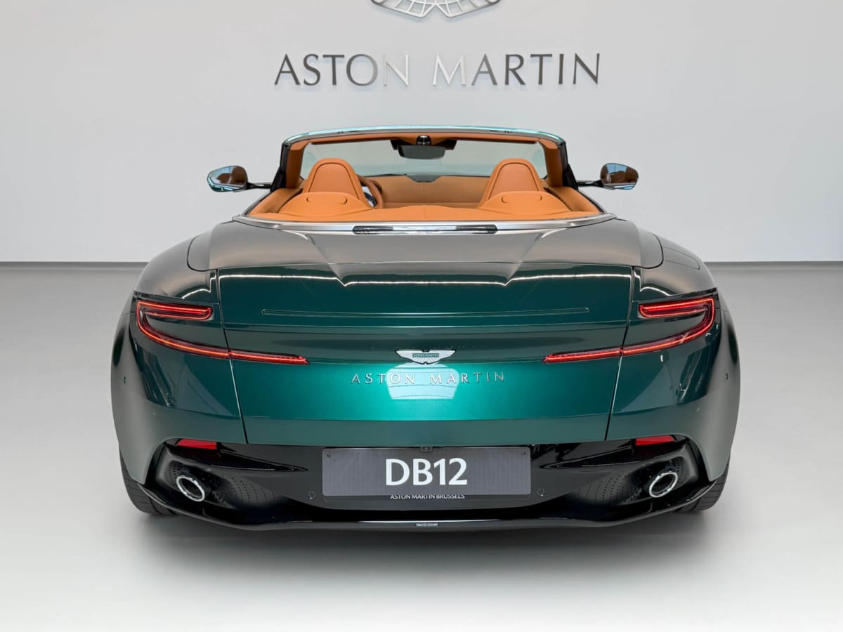 Db11 32