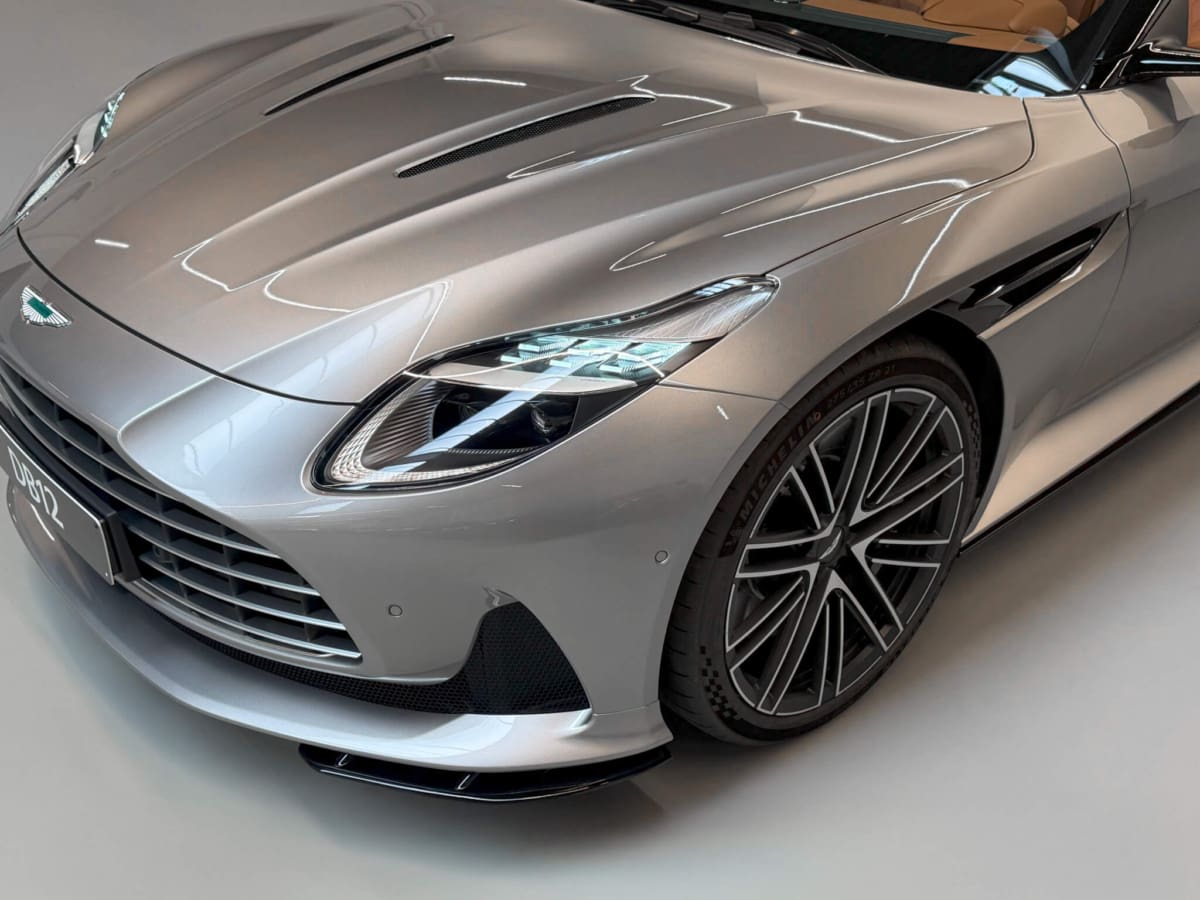 Db11 40