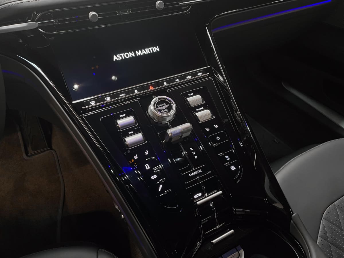 Volante 01
