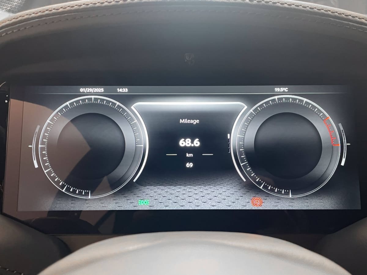 Volante 06