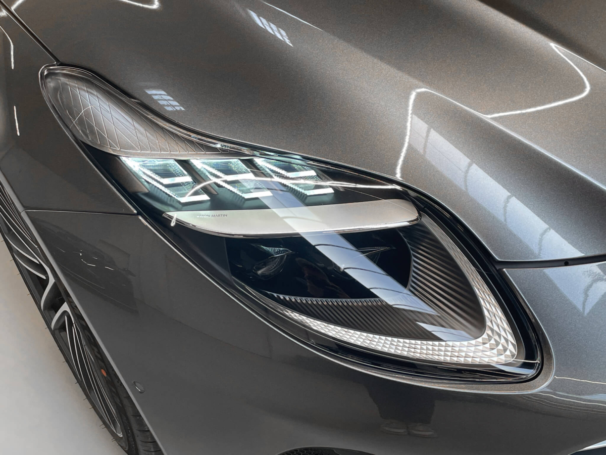 Volante 13