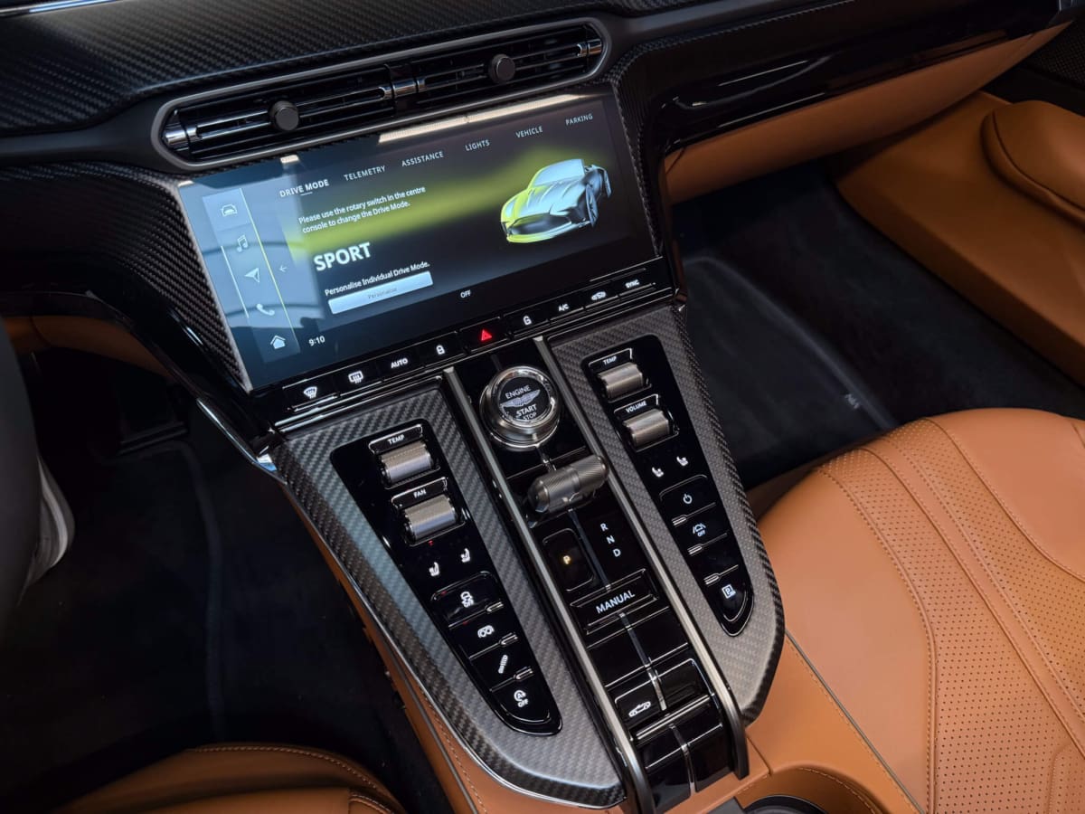 Vantage 09