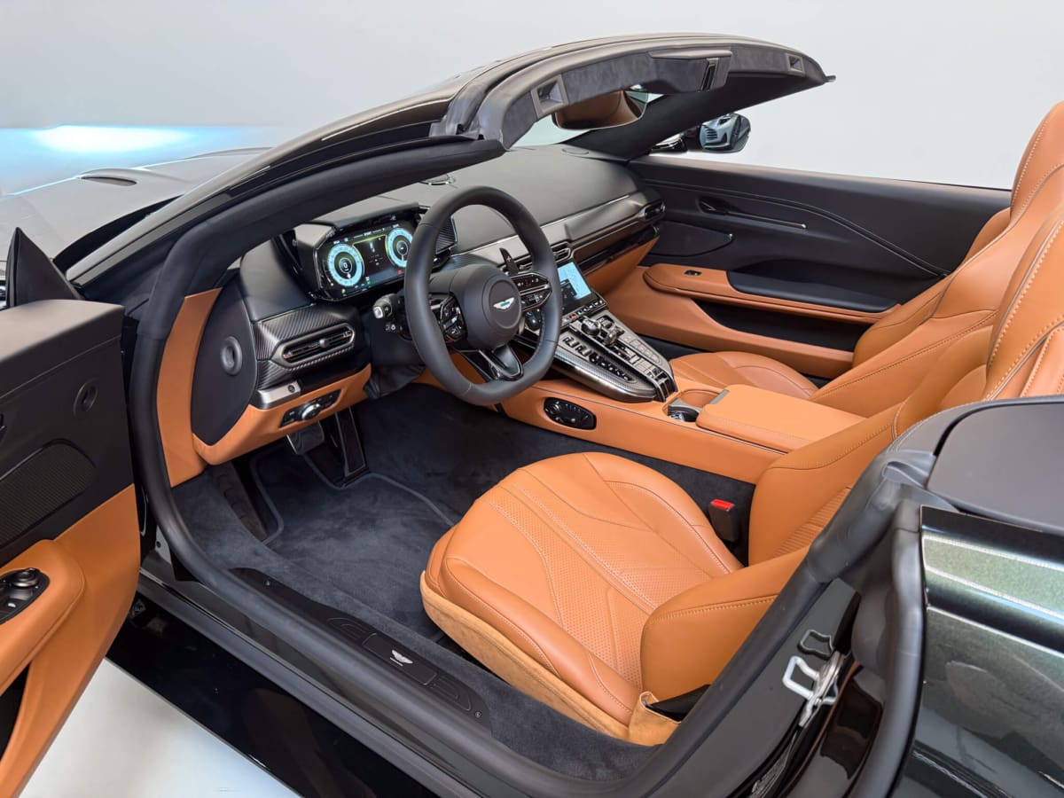 Vantage 13