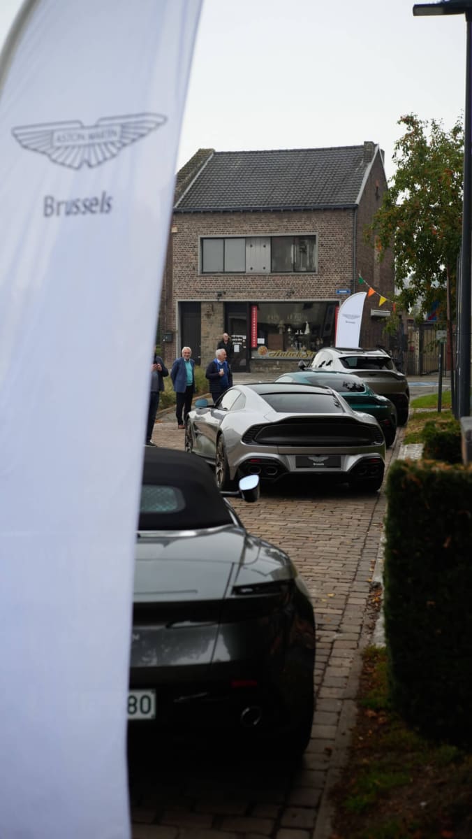Cars & Coffee 07