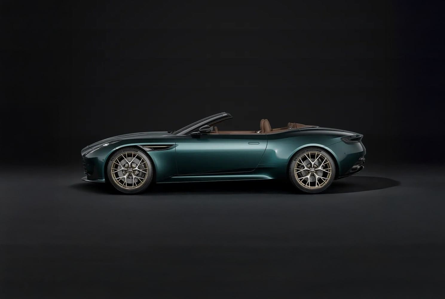 Db12 Volante 60th Profile