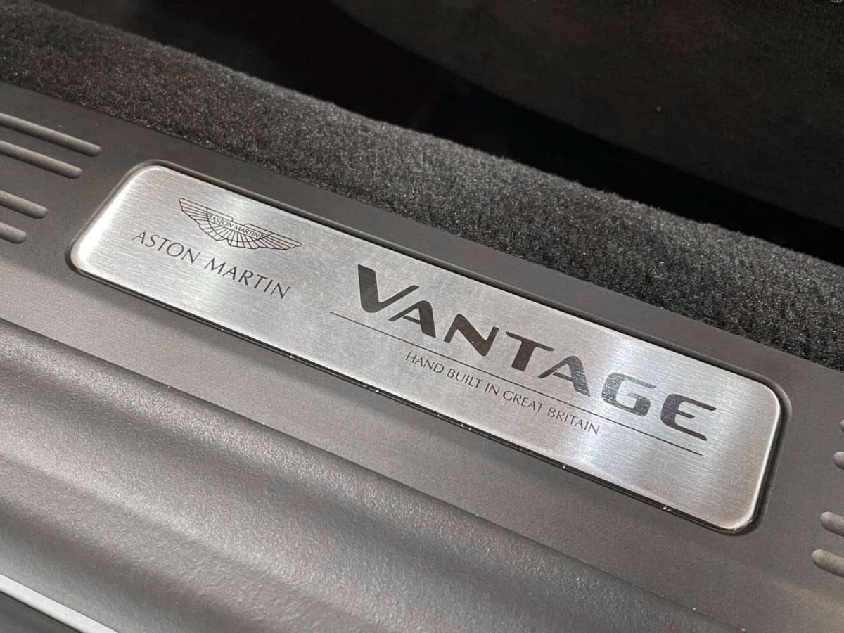 Vantage (3)