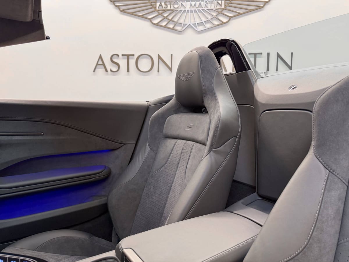 Vantage S Roadster 07