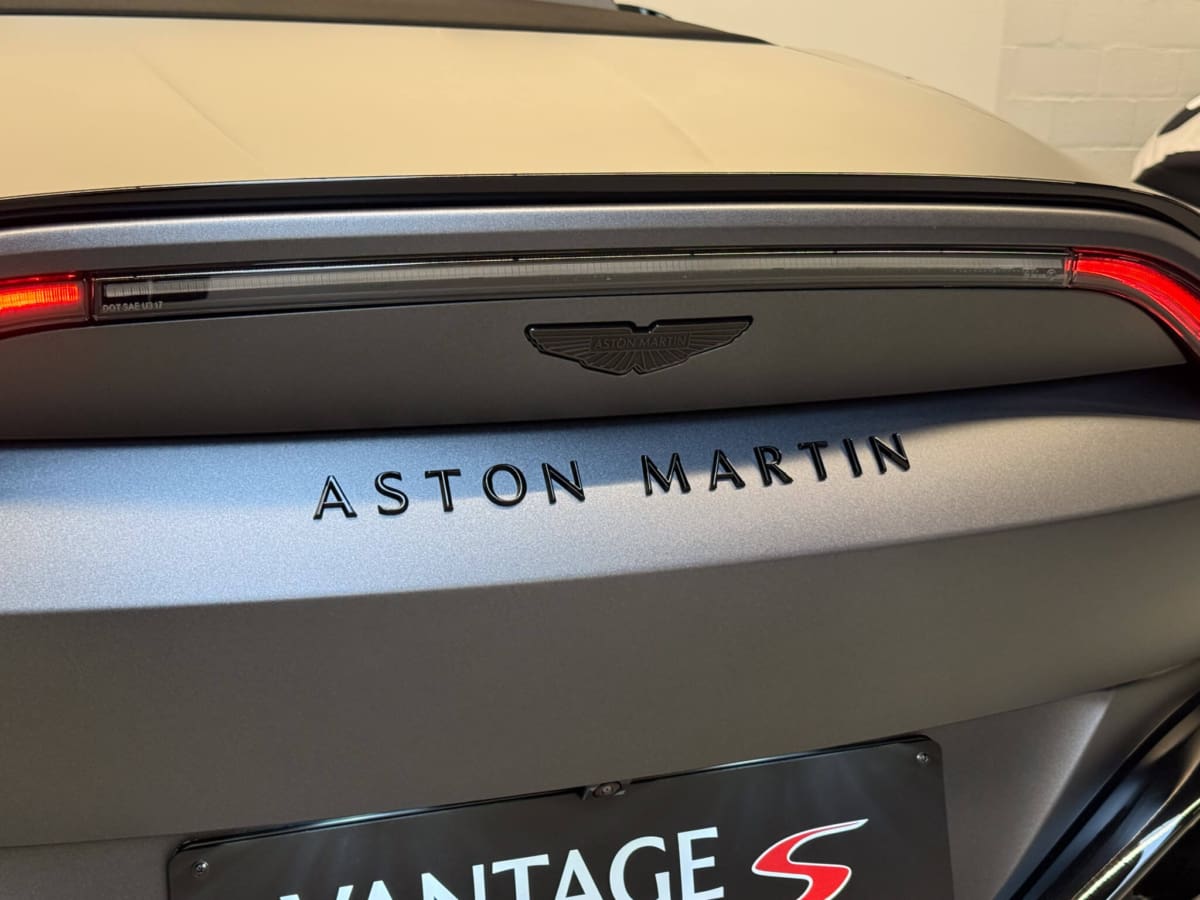 Vantage S Roadster 08