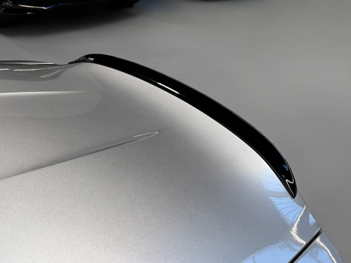 Vantage S Roadster 16