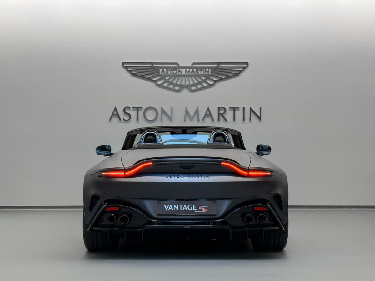 Vantage S Roadster 21