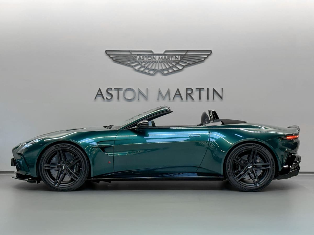 Vantage S Roadster 41