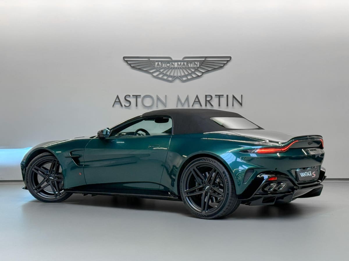 Vantage S Roadster 46