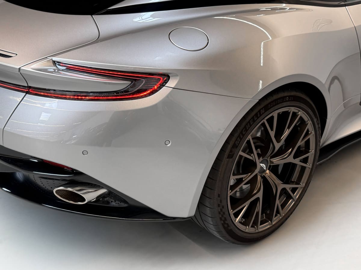 Db12 22
