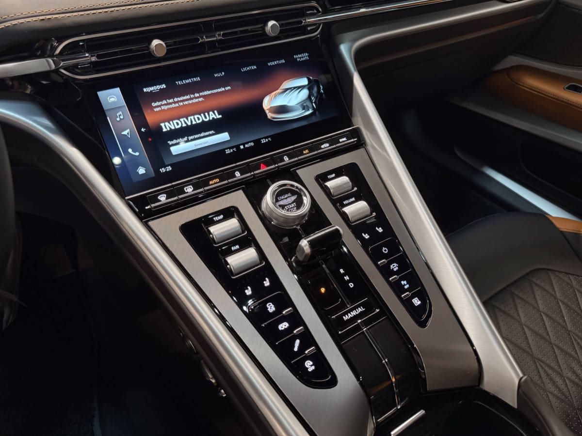 Db12 7