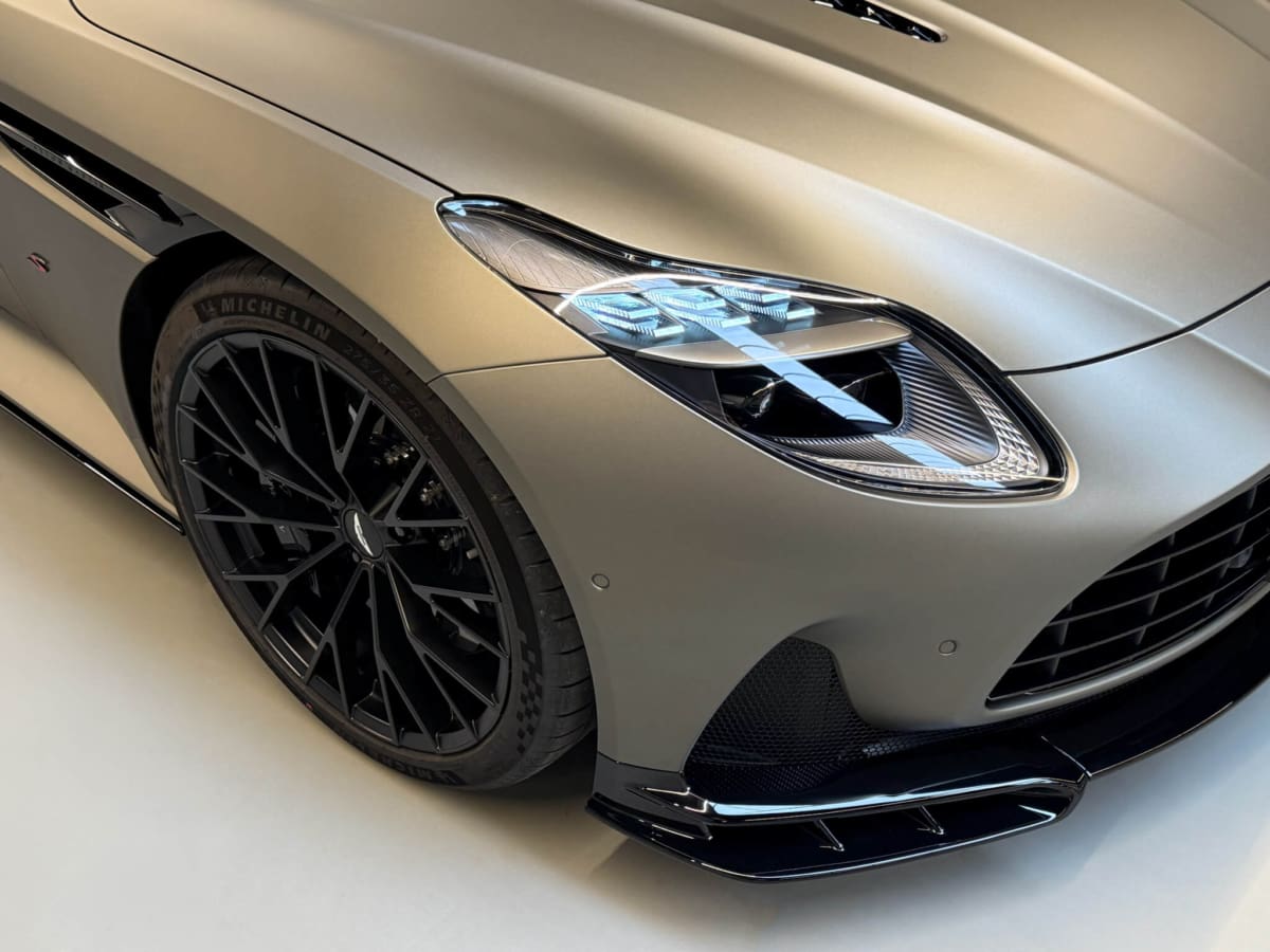 Db12 S 18