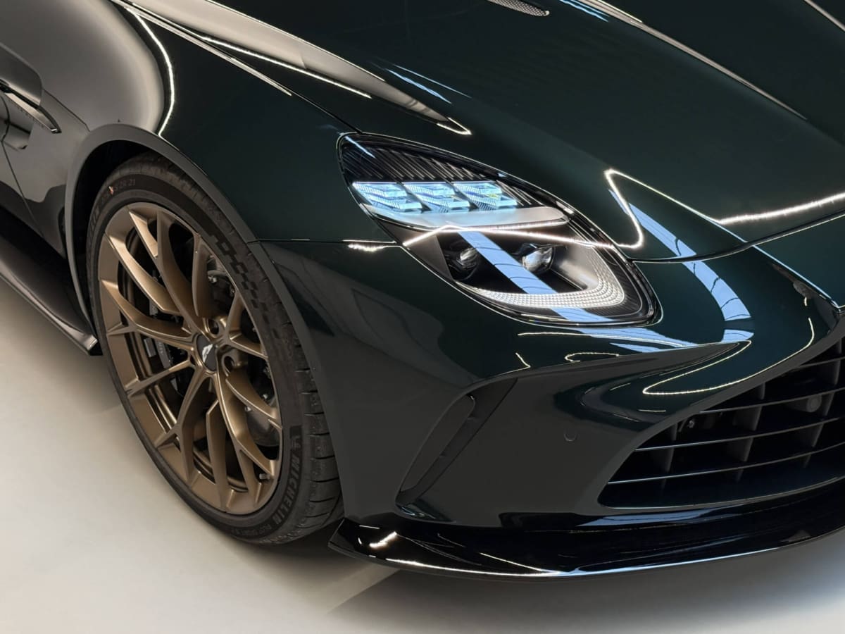 Vantage 11