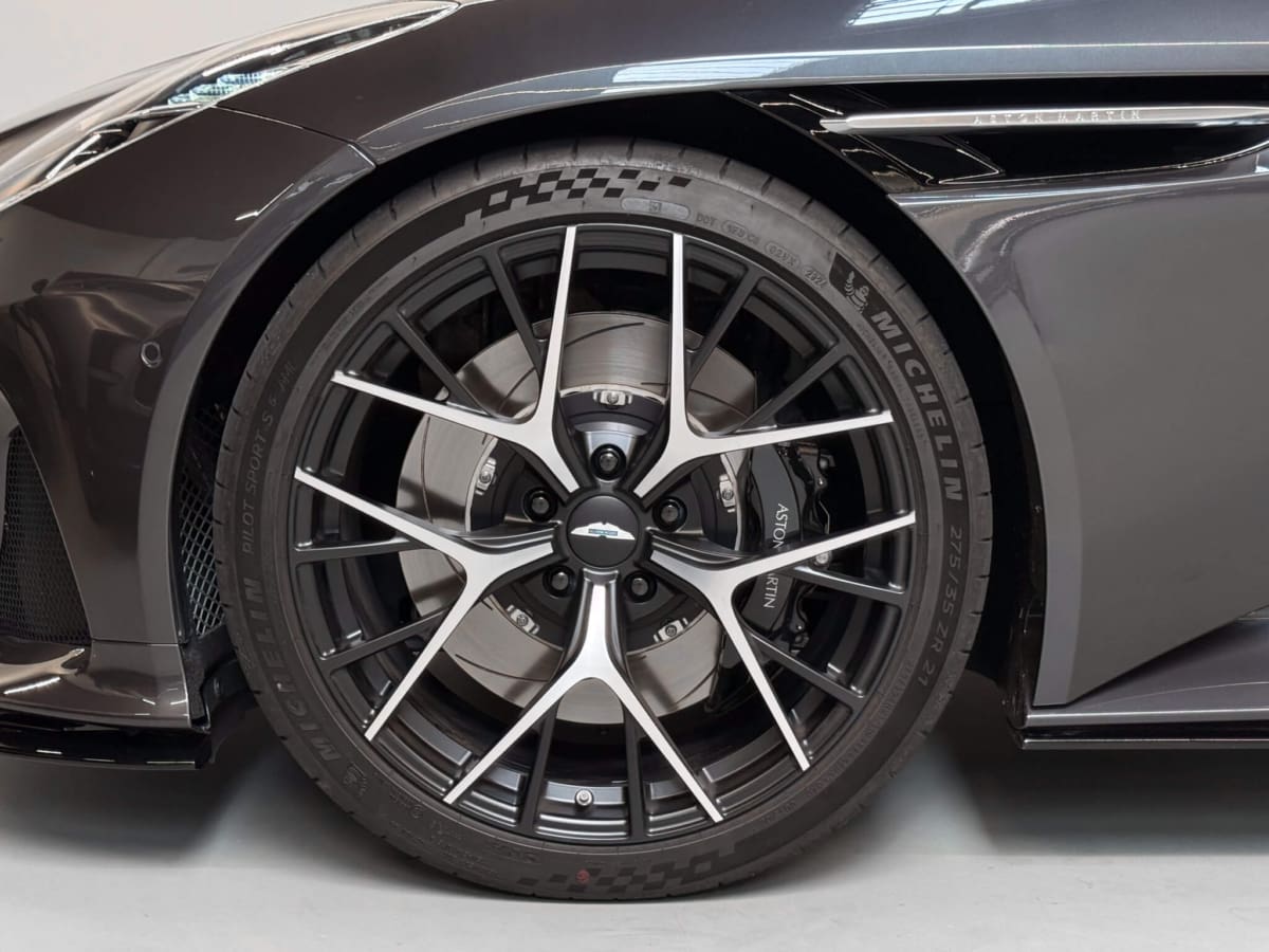 Db12 5