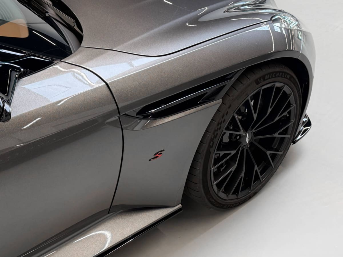 Db12 S 14